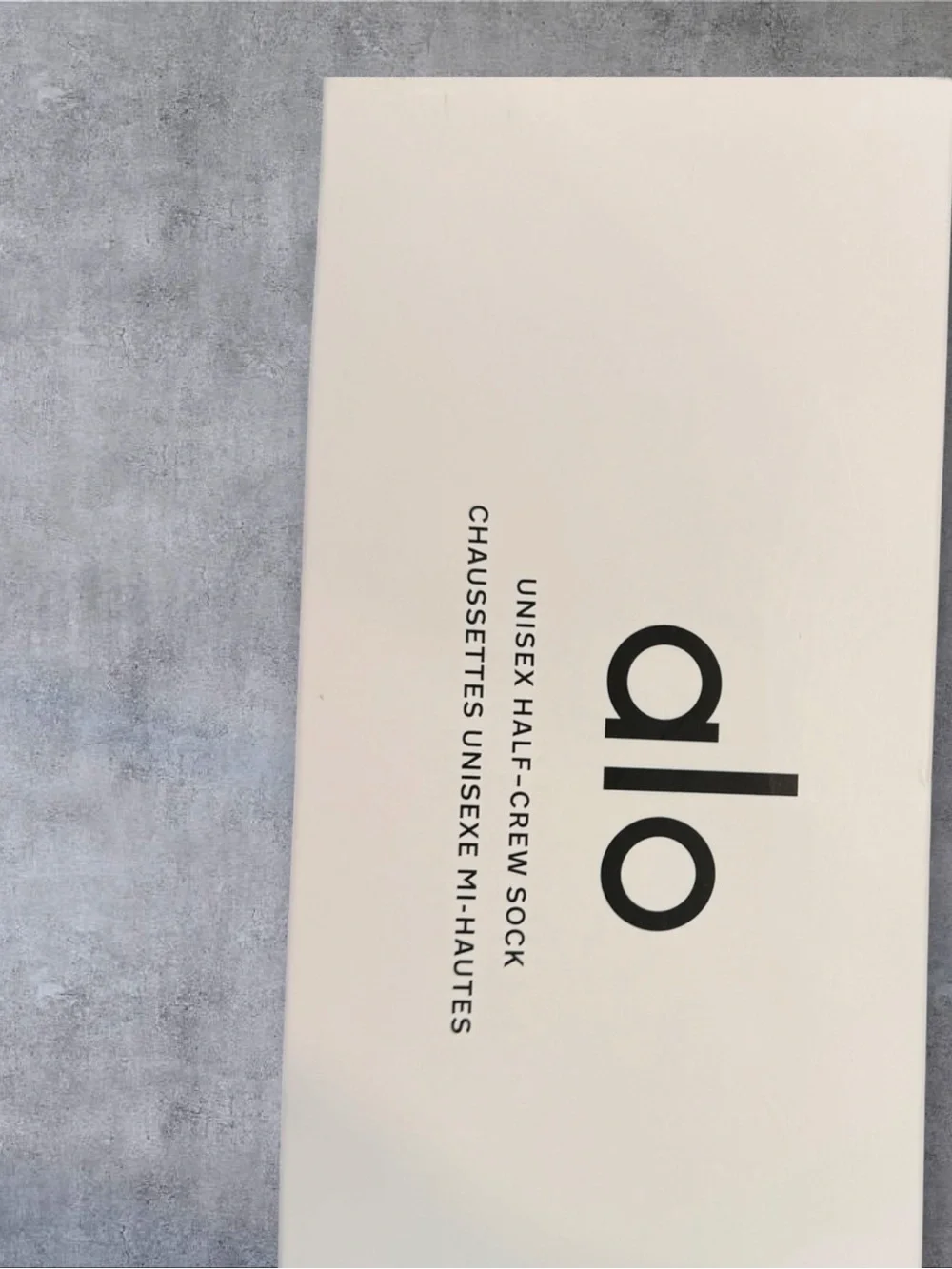 ALO Yoga Low-Cut Stripe Logo Socks - Cream, Light Gray, Black, White, Dark Gray